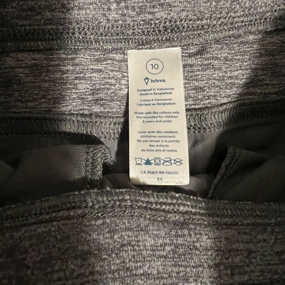 Iviva Size 10 Cropped Pants - Picture 2 of 3
